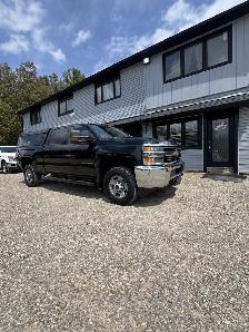 2016 Chevrolet Silverado 2500HD WITH TRUCK CAP 4x4 — CERTIFIED —