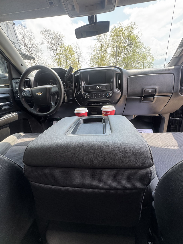 2016 Chevrolet Silverado 2500HD WITH TRUCK CAP 4x4 — CERTIFIED — - Photo 10