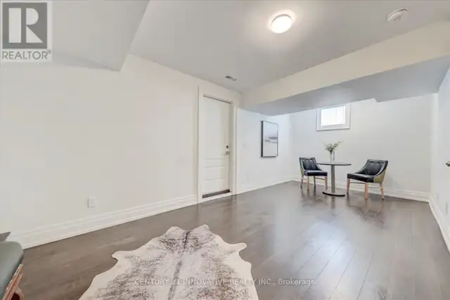 Spacious 2-Bedroom Basement Apartment - Keele/Lawrence Toronto