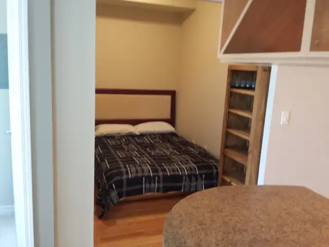 2 BEDROOMS DEN CLOSEST - SQ1 MALL, VIEW FURNISHED CANDO S/L RENT - Photo 8