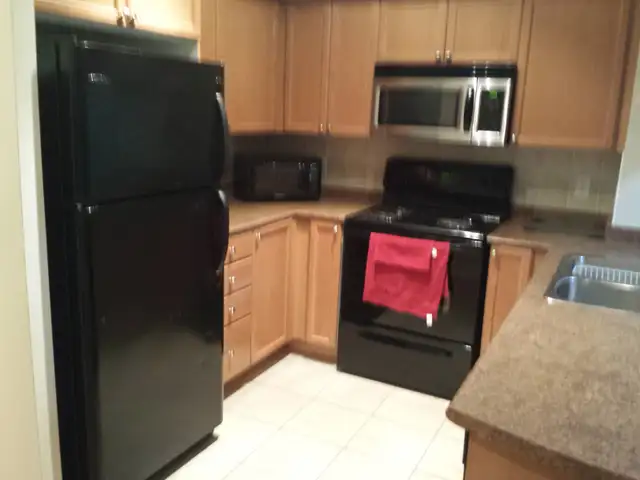 2 BEDROOMS DEN CLOSEST - SQ1 MALL, VIEW FURNISHED CANDO S/L RENT - Photo 12