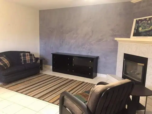 UNFURNISHED BACHERLOR APATMENT 1 BEDROOM 1 BATHROOM - Photo 2