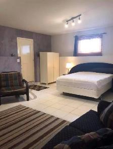 UNFURNISHED BACHERLOR APATMENT 1 BEDROOM 1 BATHROOM - Photo 5
