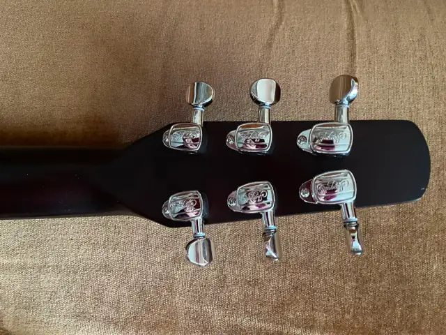 SEAGULL Coastline Momentum A/EHG Guitar w/electronics & Case - Photo 6