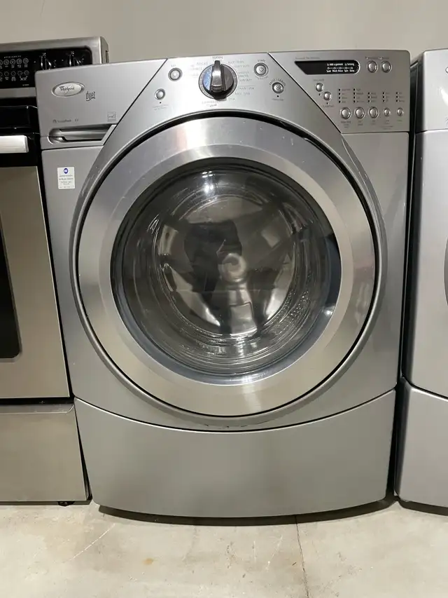 Whirlpool Washer/Dryer - Photo 2