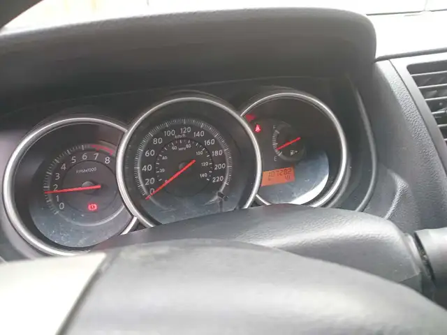 Cars and trucks - Photo 8