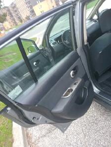 Cars and trucks - Photo 10