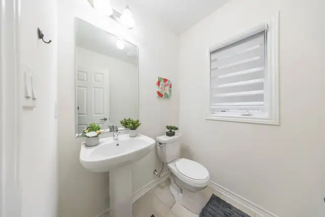 4 bed   3.5 bath  house for rent in Oshawa - Photo 16