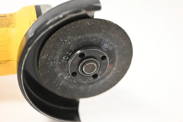 Dewalt Grinder DCG412 20V 4-1/2' USED in working Tool Only - Photo 10