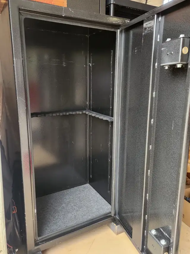 Gun safe - Photo 2