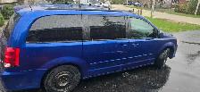 2013 Dodge Grand Caravan R /T - Photo 4