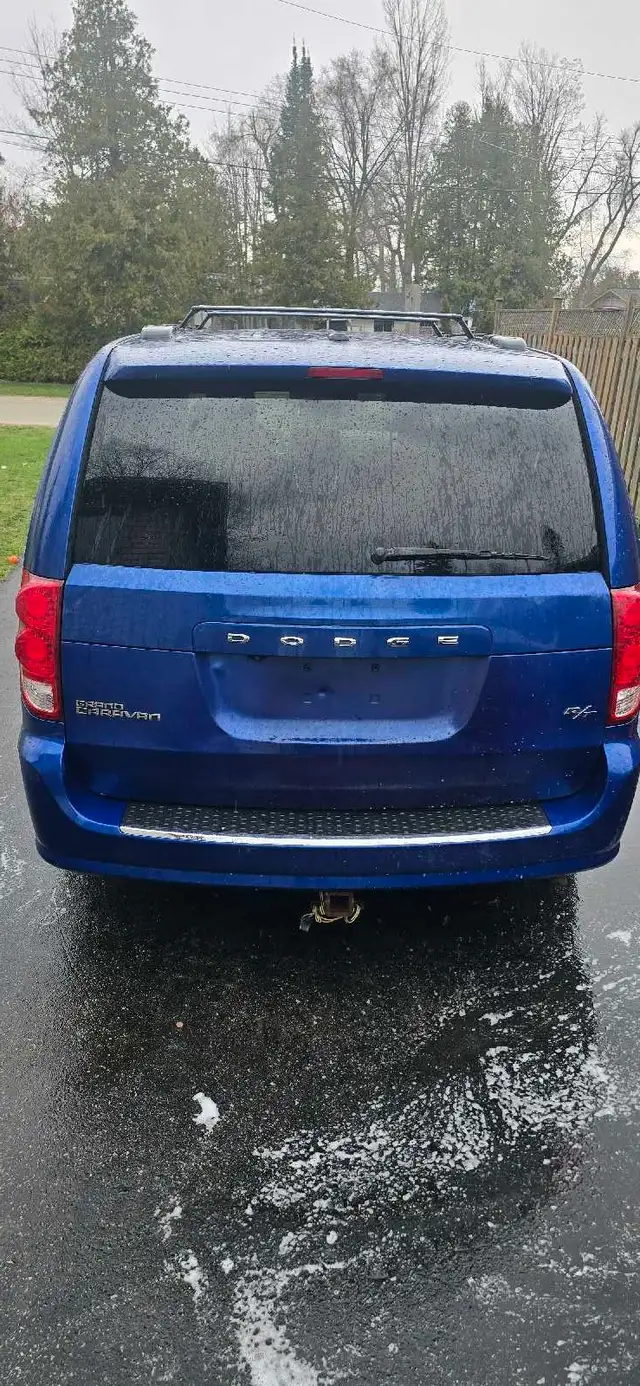 2013 Dodge Grand Caravan R /T - Photo 5