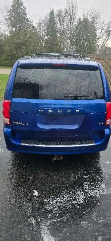 2013 Dodge Grand Caravan R /T - Photo 5