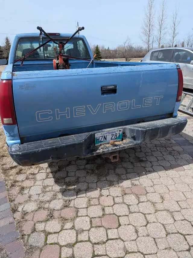 1997 Chevy 2wd Truck 326k Runs n drives - Photo 4