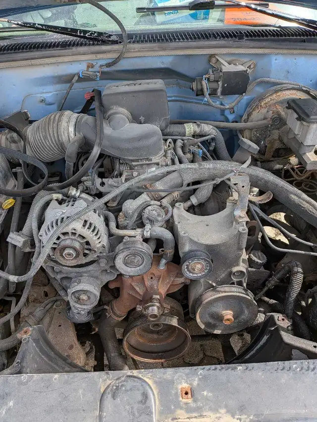 1997 Chevy 2wd Truck 326k Runs n drives - Photo 10