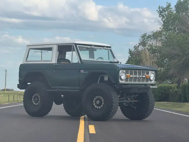 1971 Ford Bronco - Photo 2