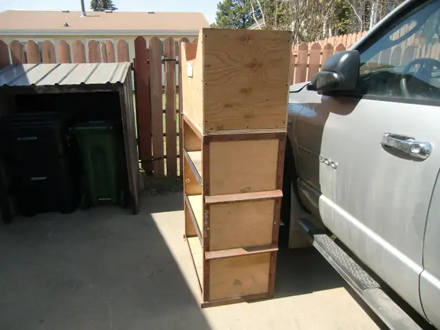 Shelving Units - Photo 2