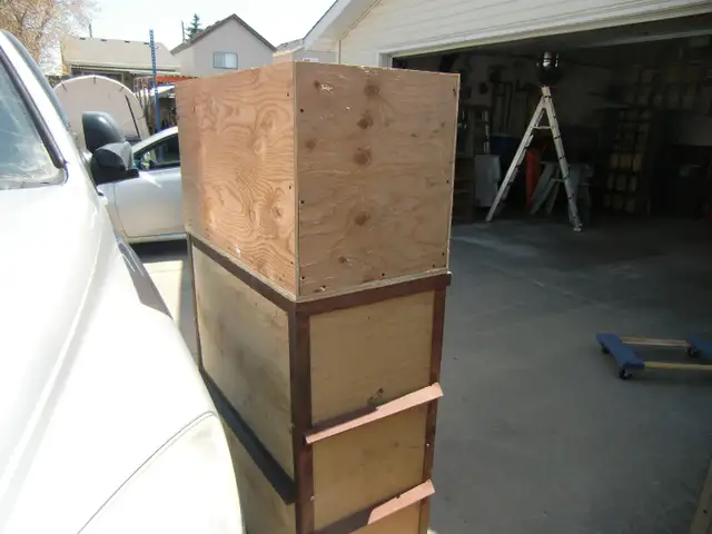 Shelving Units - Photo 3