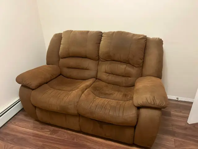 La-Z-Boy Loveseat