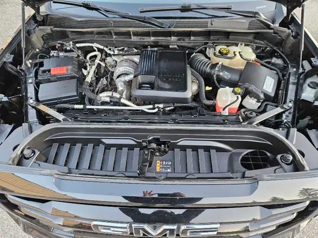 2021 GMC Sierra 1500 Elevation 3.0L Duramax Diesel 5.8ft box 4x4 - Photo 9