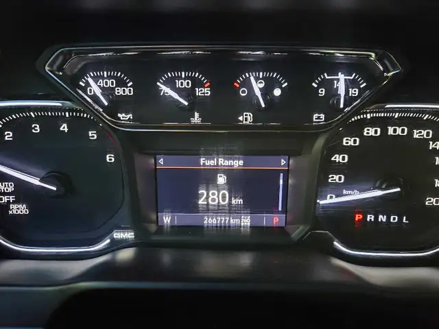 2021 GMC Sierra 1500 Elevation 3.0L Duramax Diesel 5.8ft box 4x4 - Photo 10