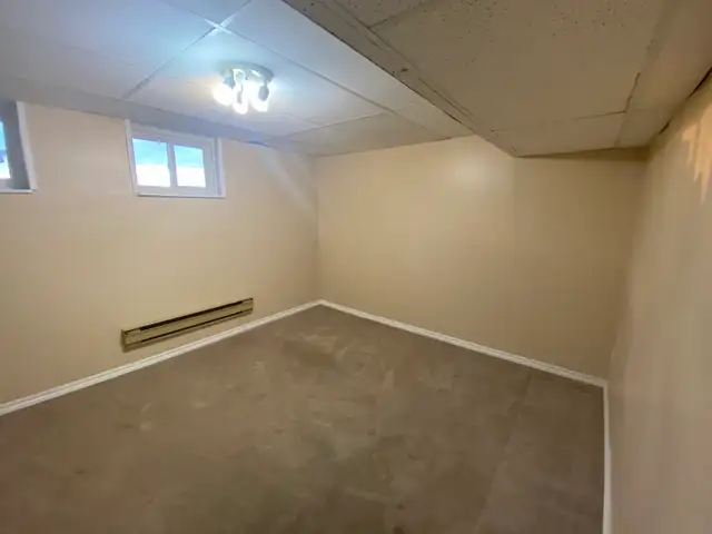 1br available in Stoney Creek - Photo 9
