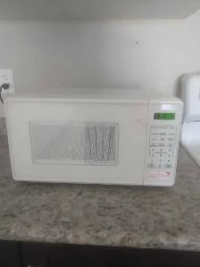 bring me microwave for sale in working condition