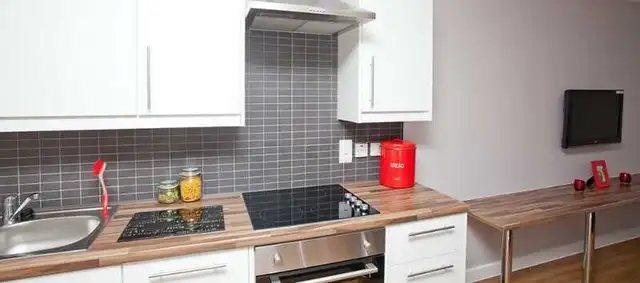 Room for Rent near University of Alberta - Photo 10