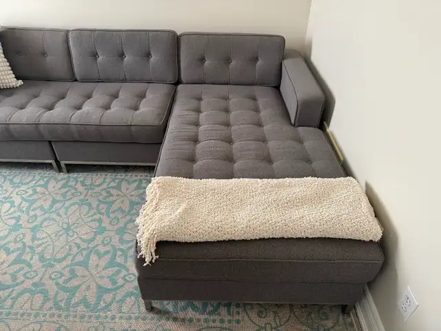 Style Garage Jane Bi-Sectional  Sofa - Photo 3