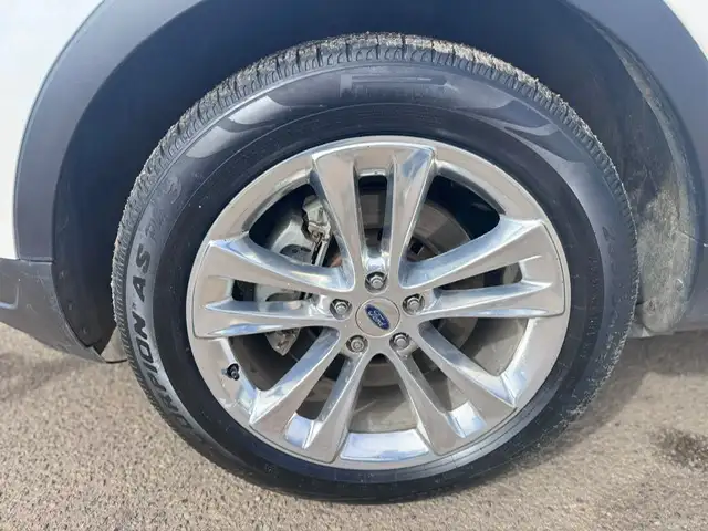2019 FORD EXPLORER XLT SPORT – 4WD – 7 PASSENGER - Photo 11