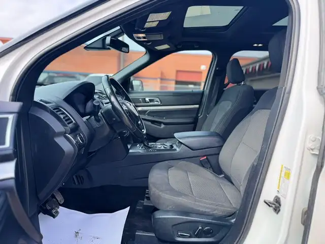 2019 FORD EXPLORER XLT SPORT – 4WD – 7 PASSENGER - Photo 14