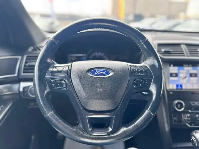2019 FORD EXPLORER XLT SPORT – 4WD – 7 PASSENGER - Photo 20