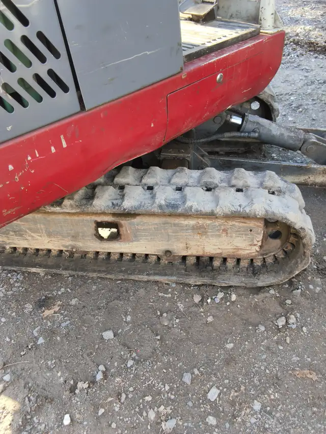 Takeuchi tb016 2002 - Photo 4