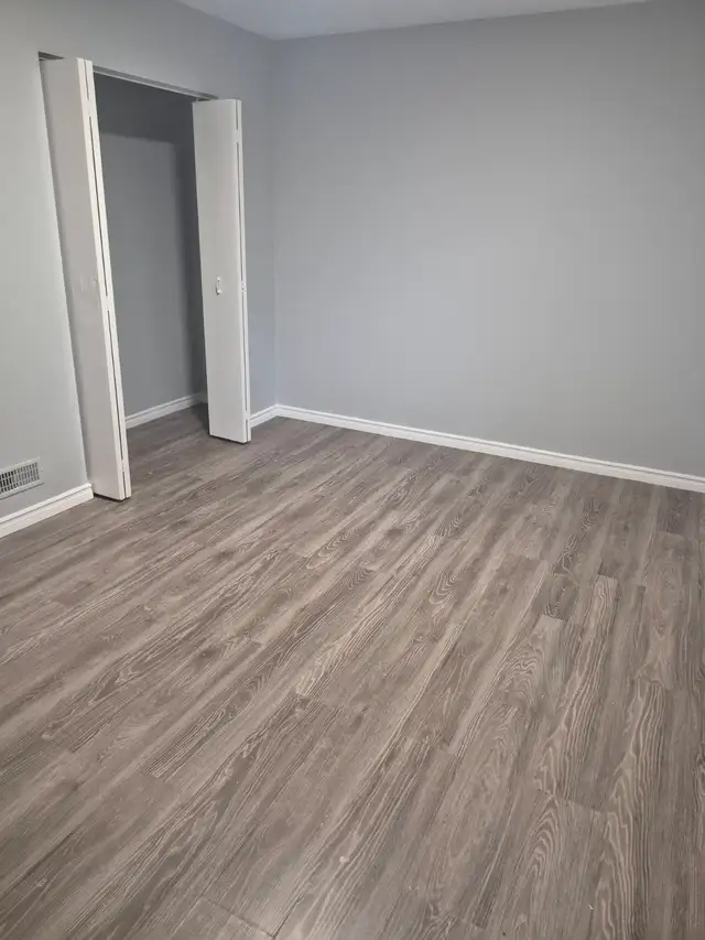 3 Bedrooms and 2 Washroom - Photo 9