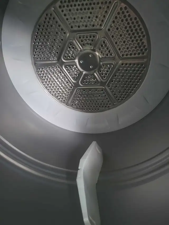washer and dryer - Photo 4