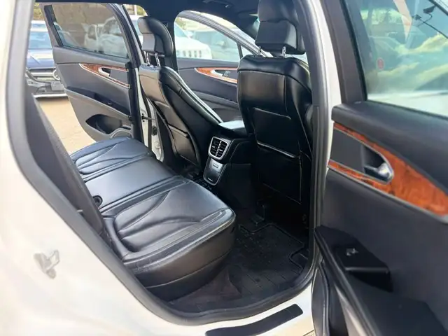 2016 LINCOLN MKX RESERVE – 3.7L V6 – AWD - NO ACCIDENTS - Photo 16