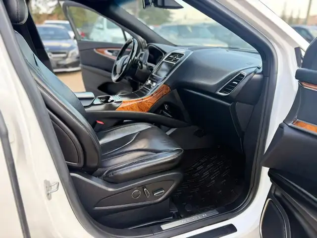 2016 LINCOLN MKX RESERVE – 3.7L V6 – AWD - NO ACCIDENTS - Photo 19