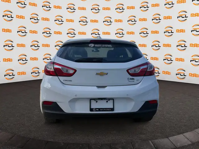 2018 Chevrolet Cruze Remote Start H.Seats. Sunroof 1 YR WARRANTY - Photo 6