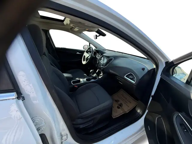 2018 Chevrolet Cruze Remote Start H.Seats. Sunroof 1 YR WARRANTY - Photo 14