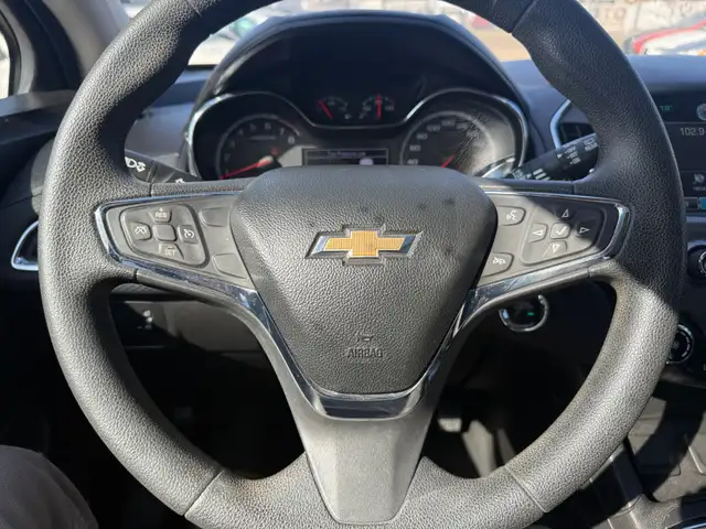 2018 Chevrolet Cruze Remote Start H.Seats. Sunroof 1 YR WARRANTY - Photo 17