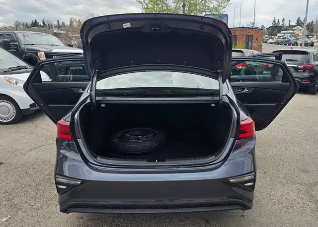 2020 Kia Forte LX - Photo 6