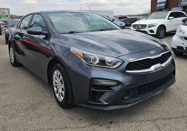 2020 Kia Forte LX - Photo 9