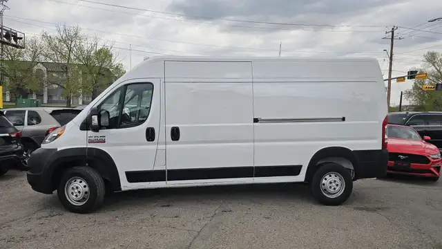2019 Ram ProMaster Cargo Van 2500 HR - Photo 3