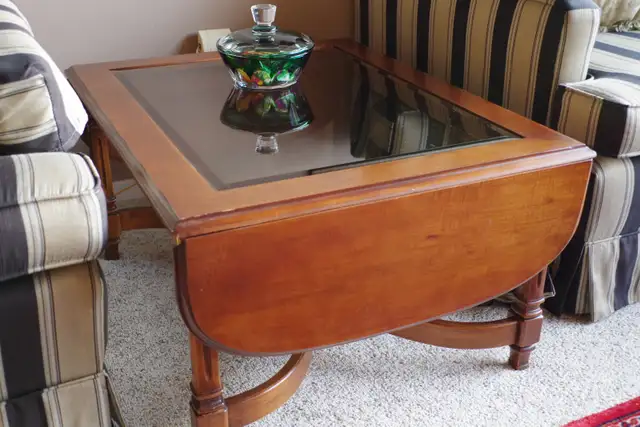 2 mid century coffee table set