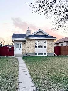House for sale 3 beds  2.5 baths