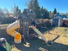 Free kids playhouse