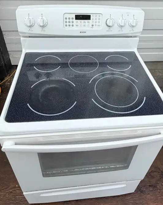 Kenmore smooth top Stove - self-cleaning, convection - Photo 2