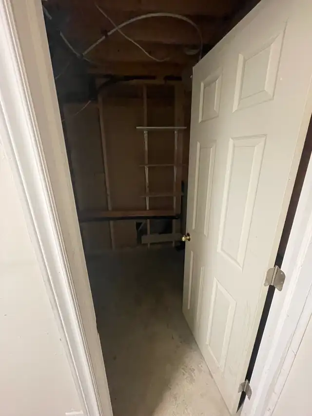 Furnished studio basement for rent Brampton - Photo 5