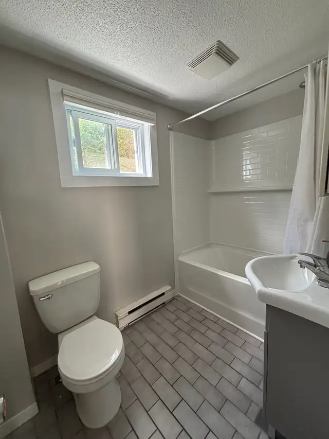 4 ½  à louer situé au rez-de-chaussée d'un duplex - Photo 9