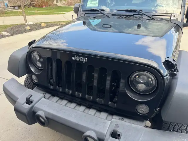 2015 Jeep Wrangler Unlimited Rubicon - Photo 4